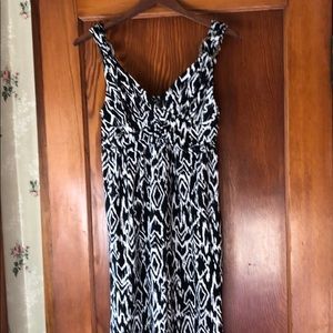 Black and white maxi dress